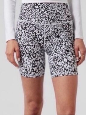 Athleta Black & White Animal Print Biker Shorte